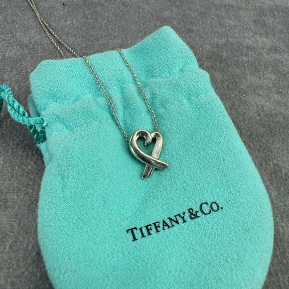 RETIRED TIFFANY & CO PALOMA PICASSO LOVING HEART PENDANT STERLING SILVER 925 MED - Picture 9 of 9